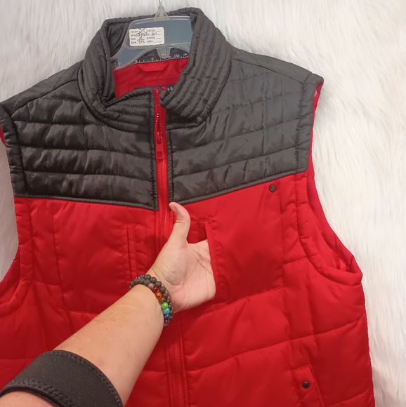 Mark Echo Red and Black Sleeveless Front Zip Vest Size XL - Picture 5 of 12